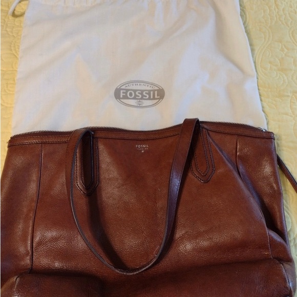 Fossil Handbags - Fossil Purses- BROWN ONE IS THE ONLY ONE AVAILABLE